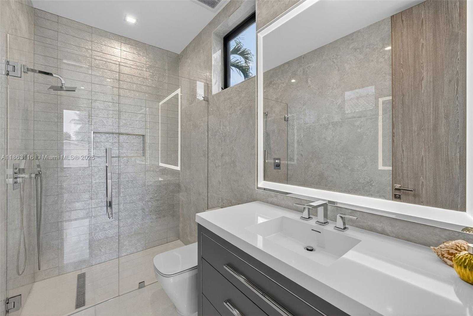 Small Image of 401 LIDO DR, Fort Lauderdale Number 41