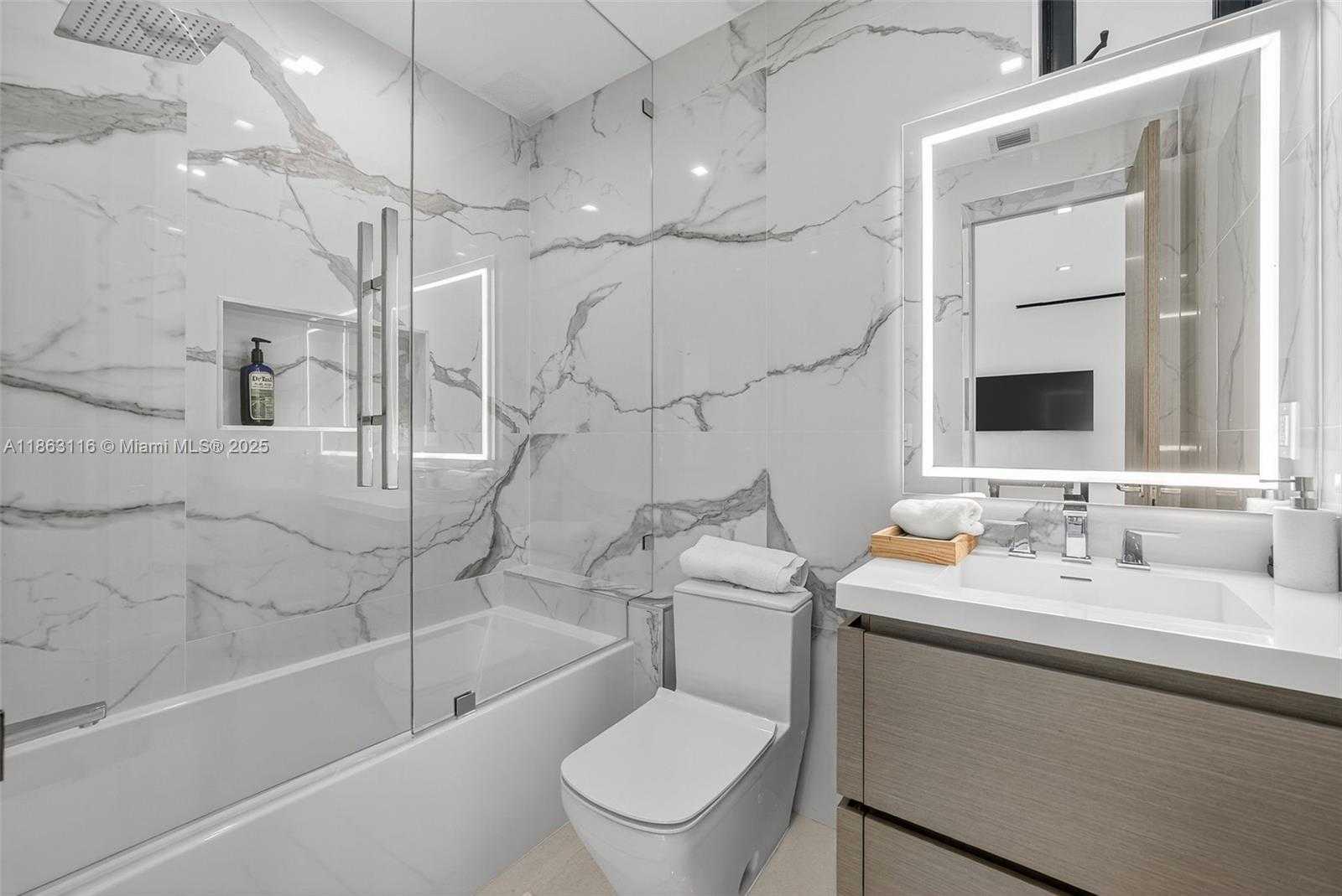 Small Image of 401 LIDO DR, Fort Lauderdale Number 45
