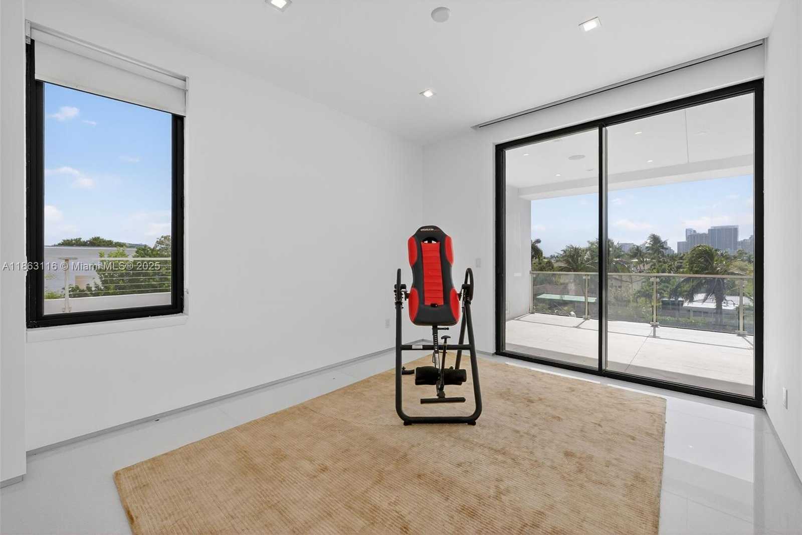 Small Image of 401 LIDO DR, Fort Lauderdale Number 57