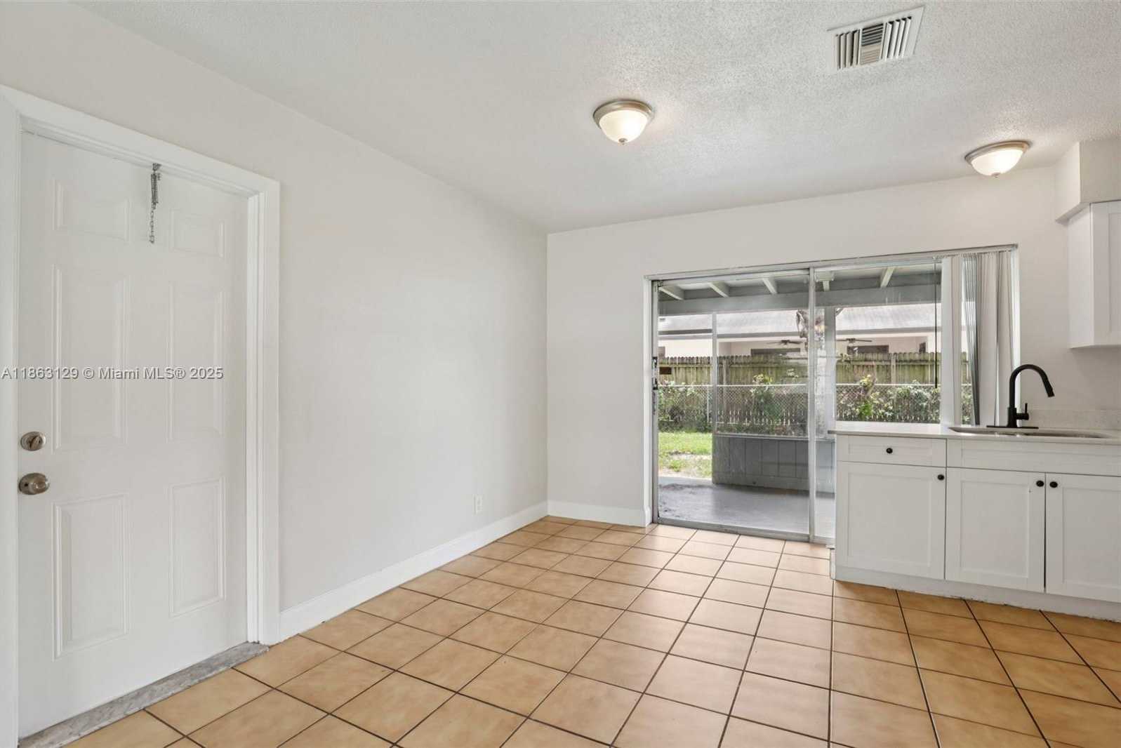 Small Image of 1630 SOUTH WEST 32ND CT, Fort Lauderdale Number 11