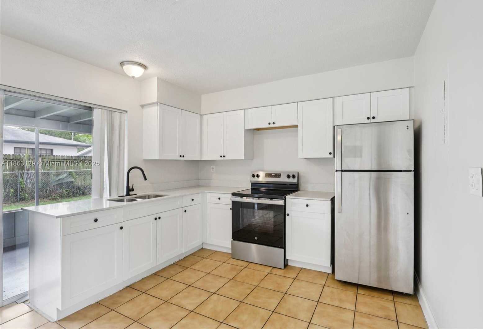 Small Image of 1630 SOUTH WEST 32ND CT, Fort Lauderdale Number 14