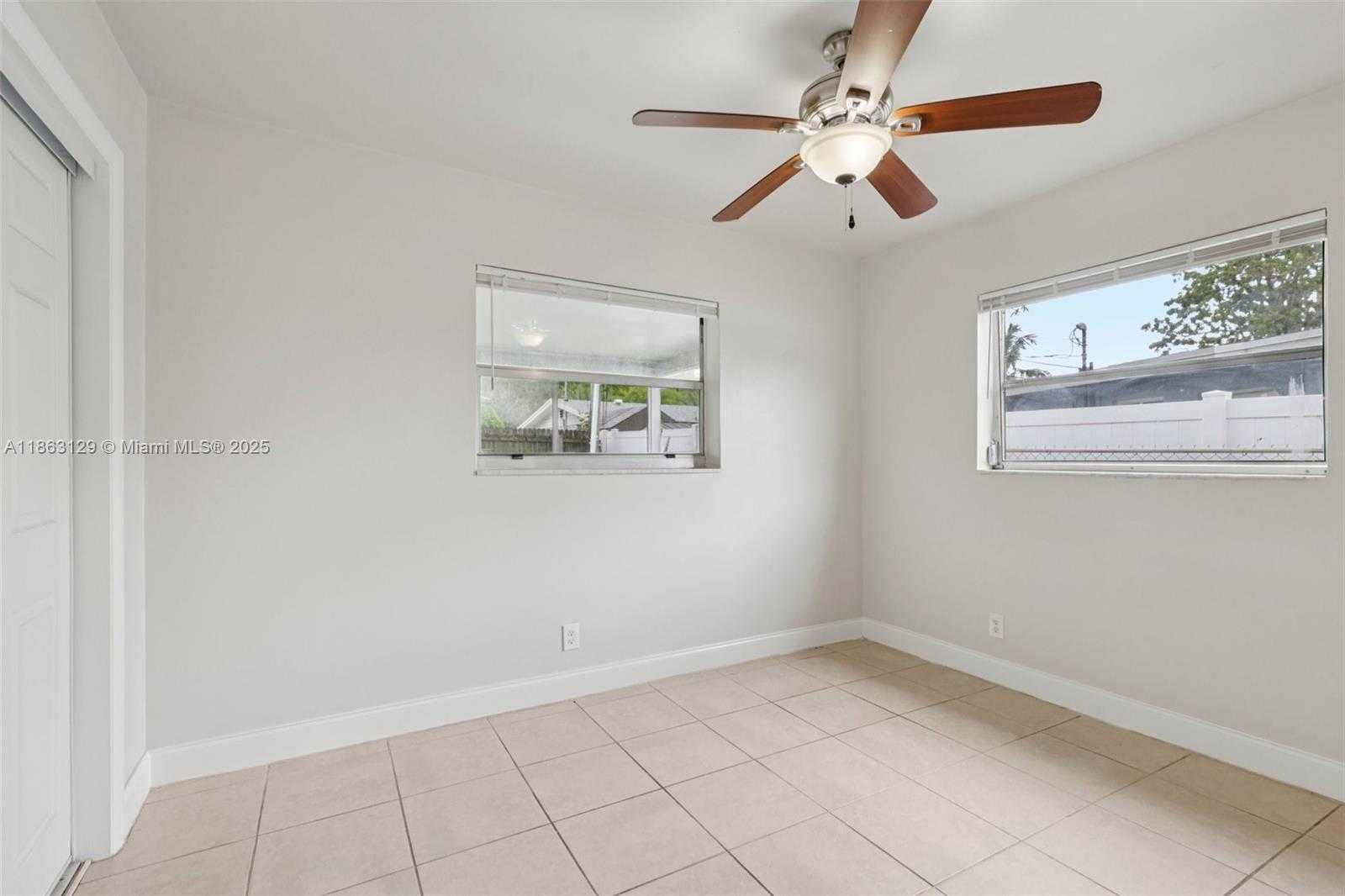 Small Image of 1630 SOUTH WEST 32ND CT, Fort Lauderdale Number 17