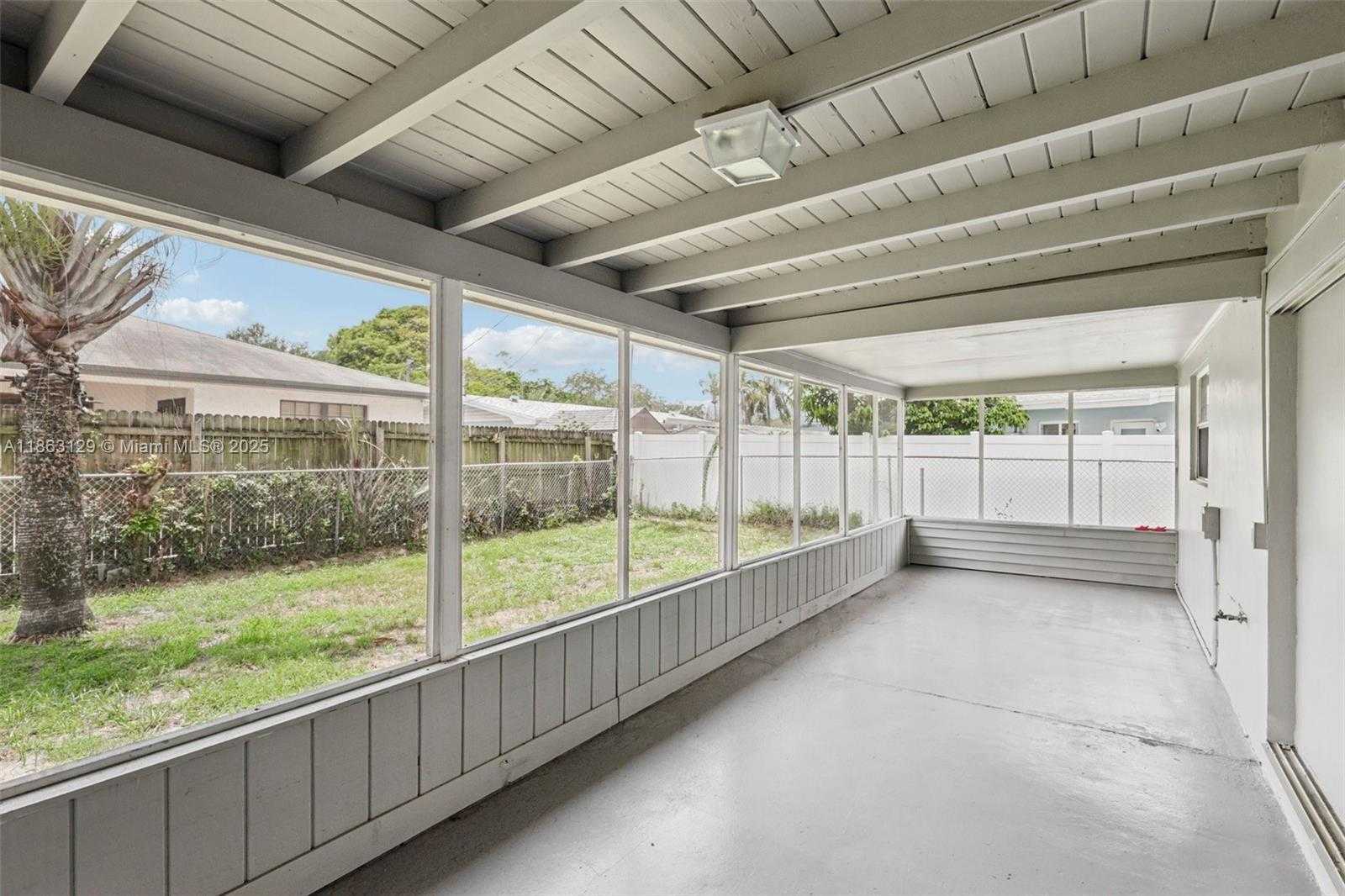 Small Image of 1630 SOUTH WEST 32ND CT, Fort Lauderdale Number 29