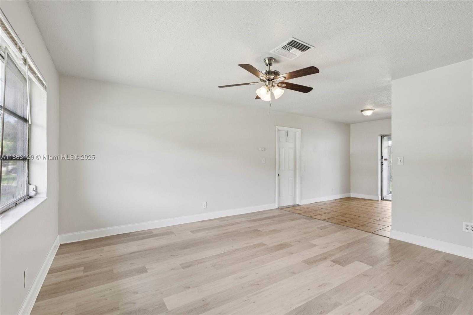 Small Image of 1630 SOUTH WEST 32ND CT, Fort Lauderdale Number 8