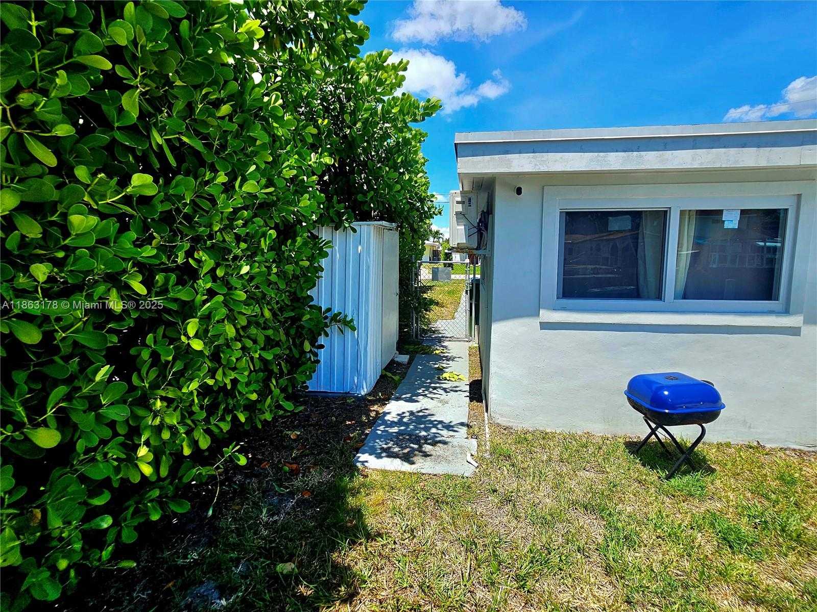 Small Image of 1430 NORTH EAST 53RD CT, Fort Lauderdale Number 37