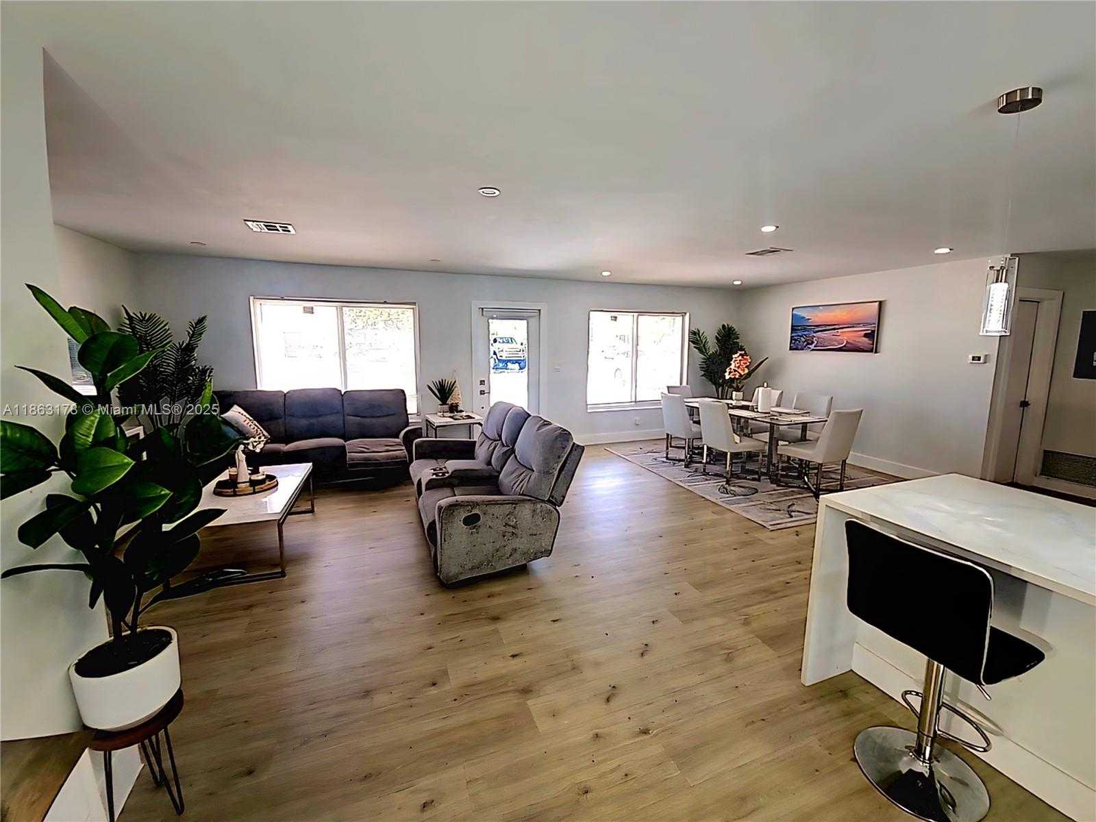 Small Image of 1430 NORTH EAST 53RD CT, Fort Lauderdale Number 4