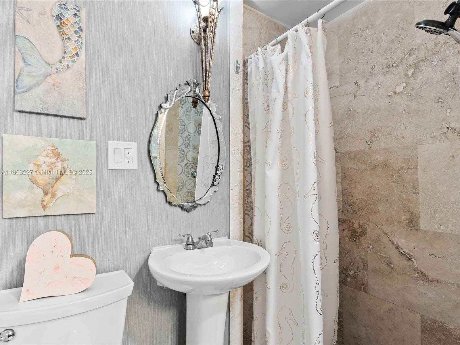 Small Image of 609 SOUTH WEST 2ND AVE, Hallandale Beach Number 20