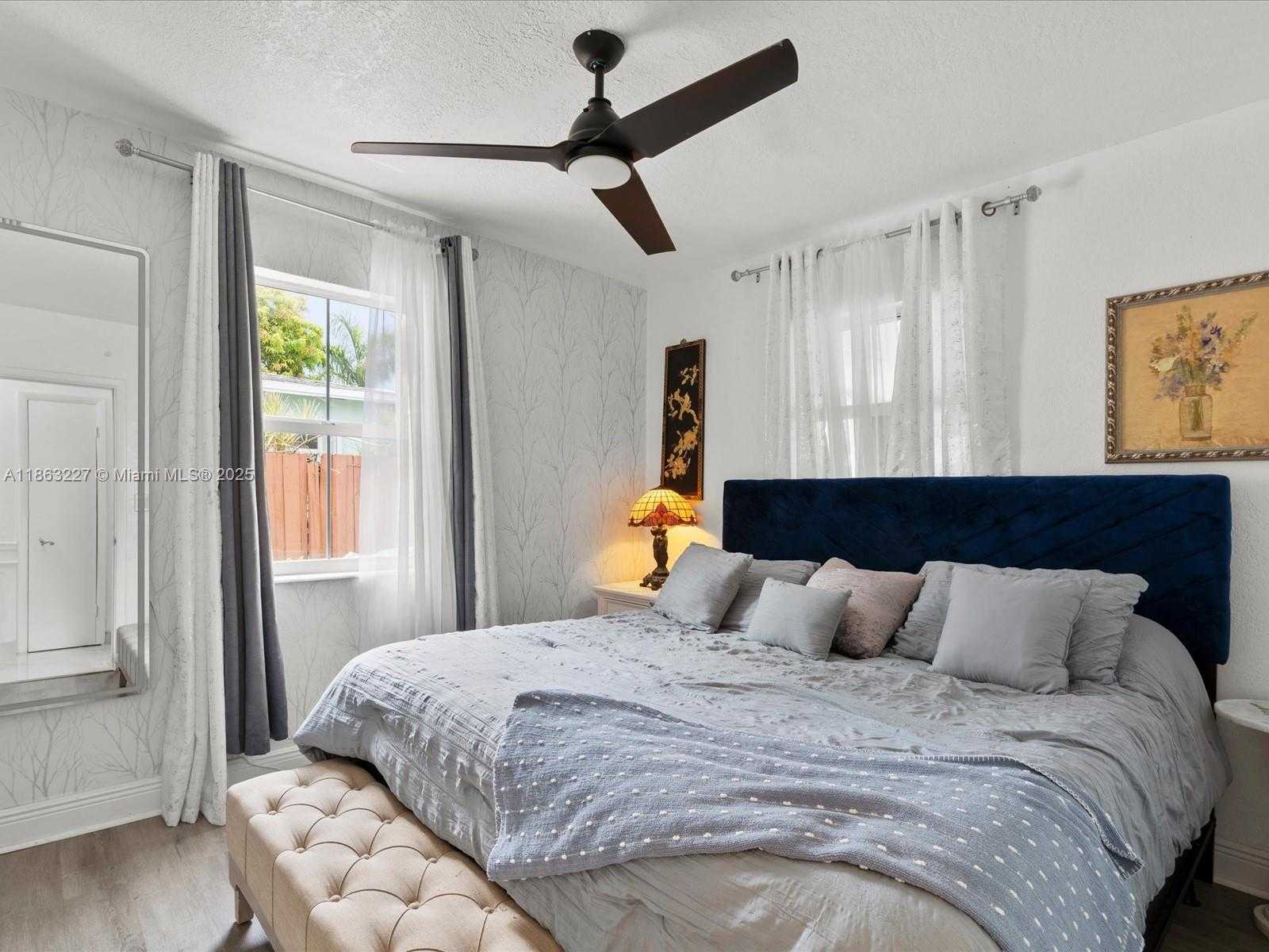 Small Image of 609 SOUTH WEST 2ND AVE, Hallandale Beach Number 23