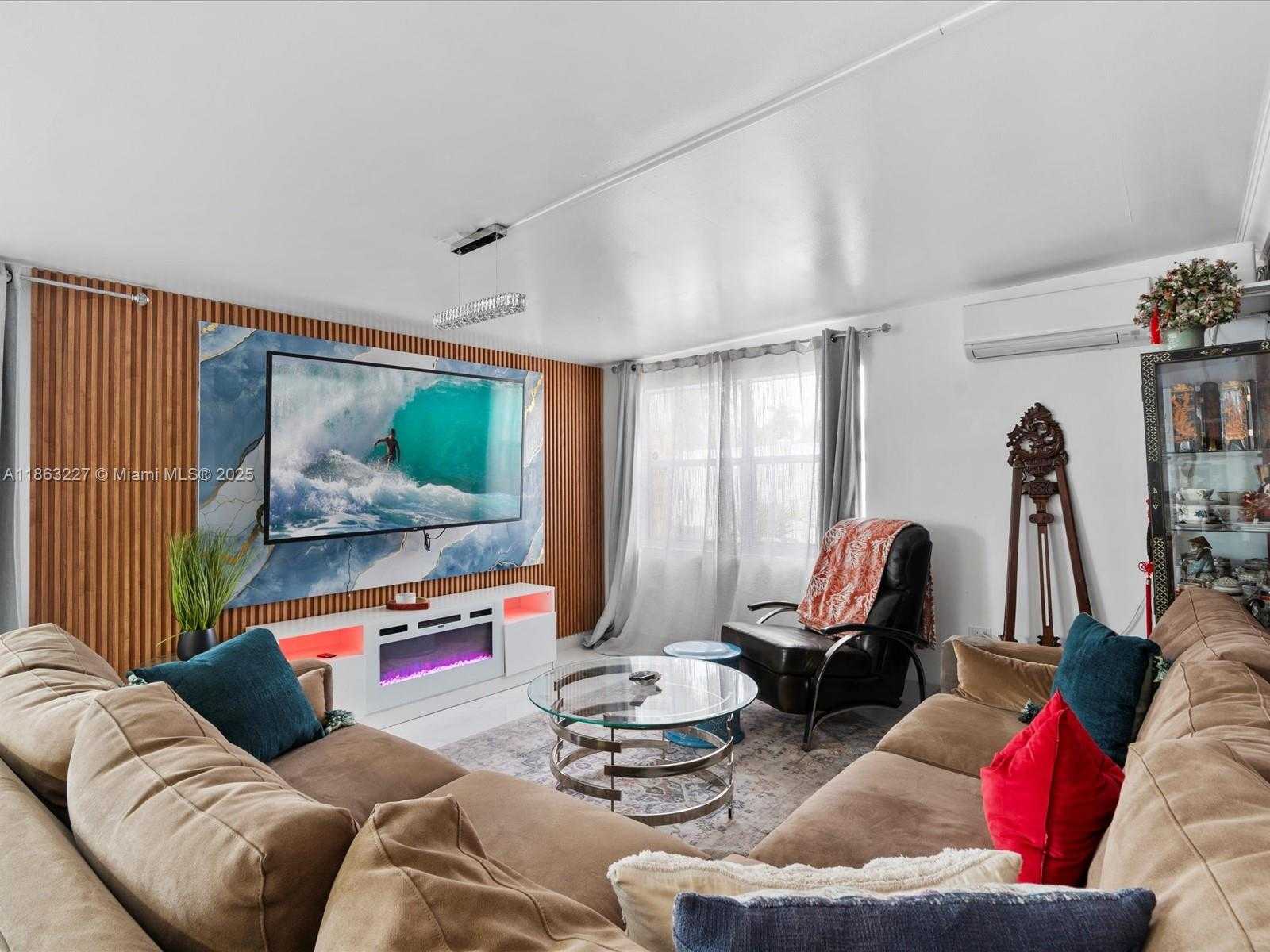Small Image of 609 SOUTH WEST 2ND AVE, Hallandale Beach Number 28