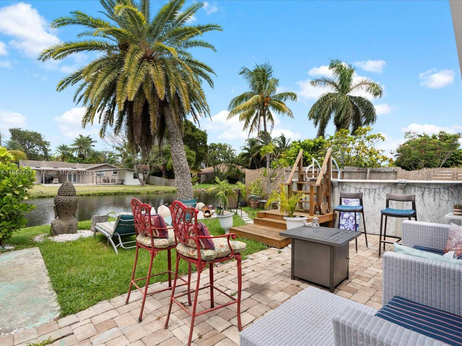 Small Image of 609 SOUTH WEST 2ND AVE, Hallandale Beach Number 34