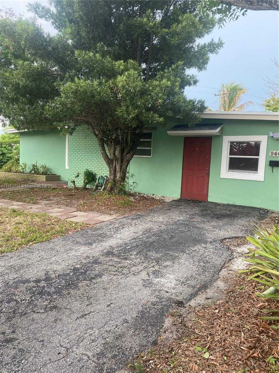 Small Image of 2600 NORTH WEST 43RD AVE, Lauderhill Number 2