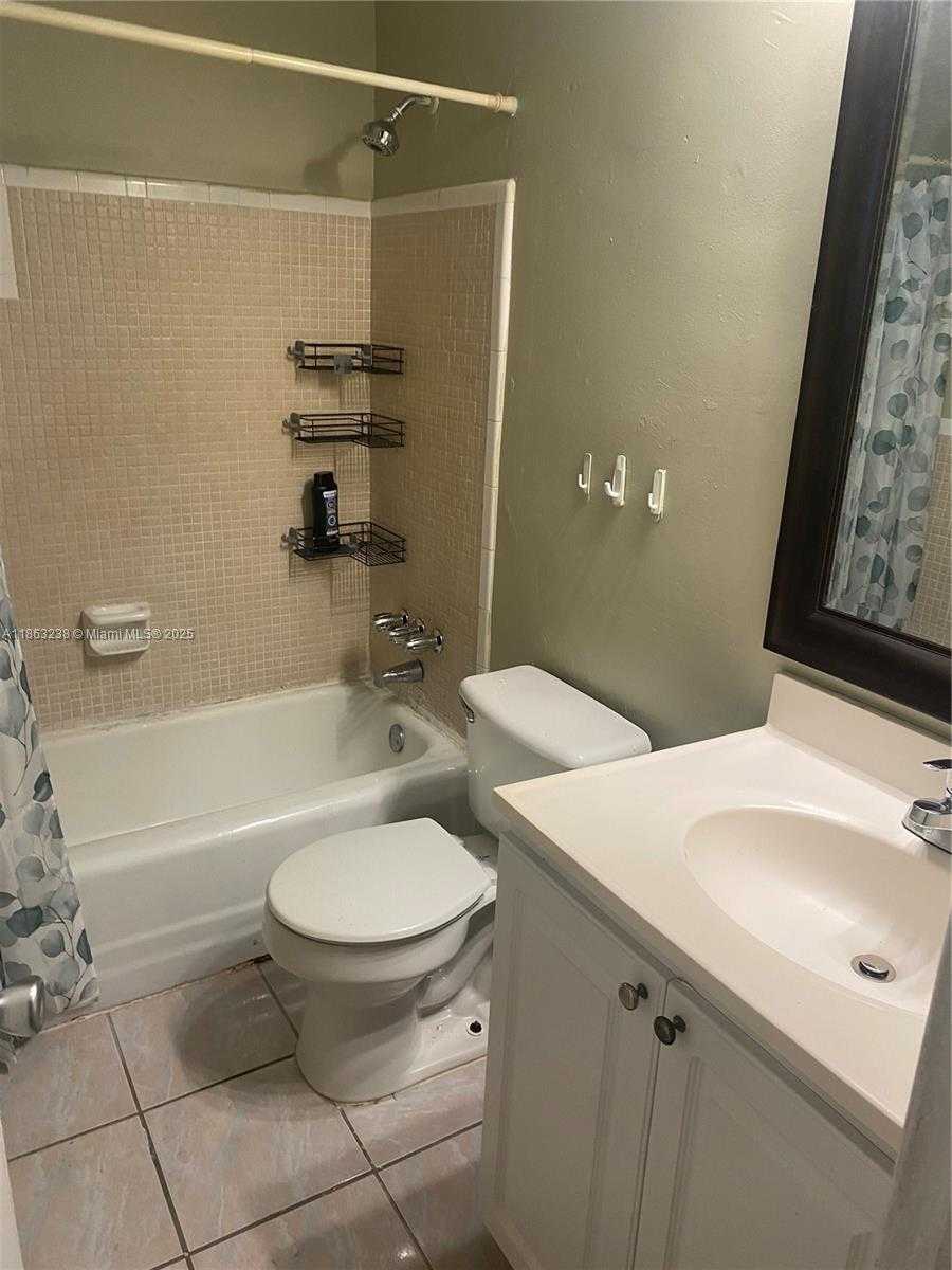Small Image of 2600 NORTH WEST 43RD AVE, Lauderhill Number 7