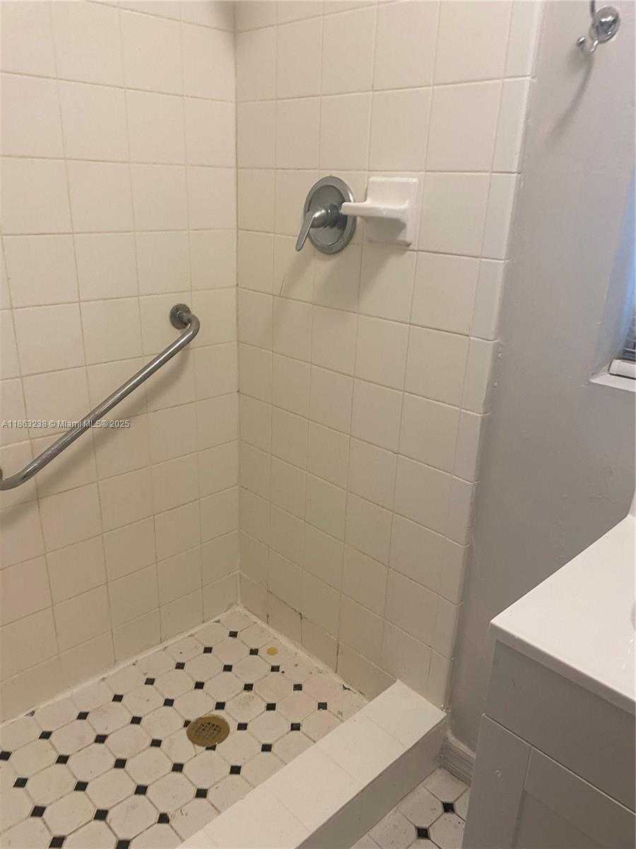 Small Image of 2600 NORTH WEST 43RD AVE, Lauderhill Number 9