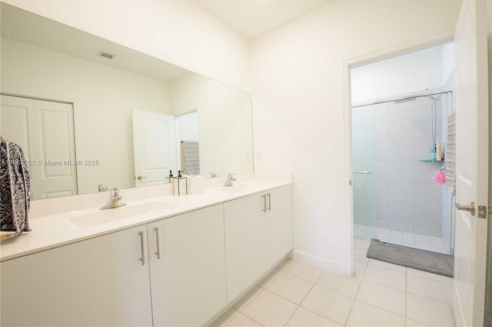 Small Image of 29081 SOUTH WEST 168TH CT, Homestead Number 22