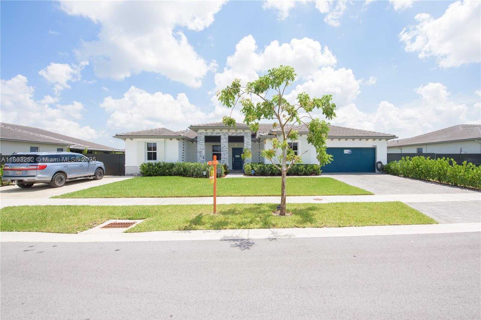 Small Image of 29081 SOUTH WEST 168TH CT, Homestead Number 34