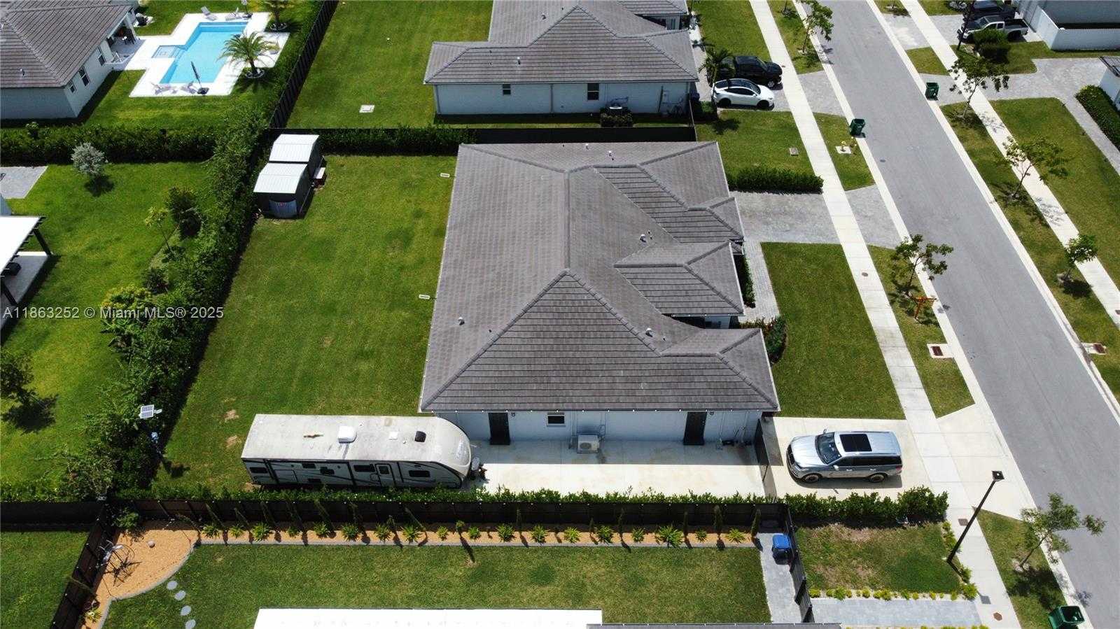 Small Image of 29081 SOUTH WEST 168TH CT, Homestead Number 39