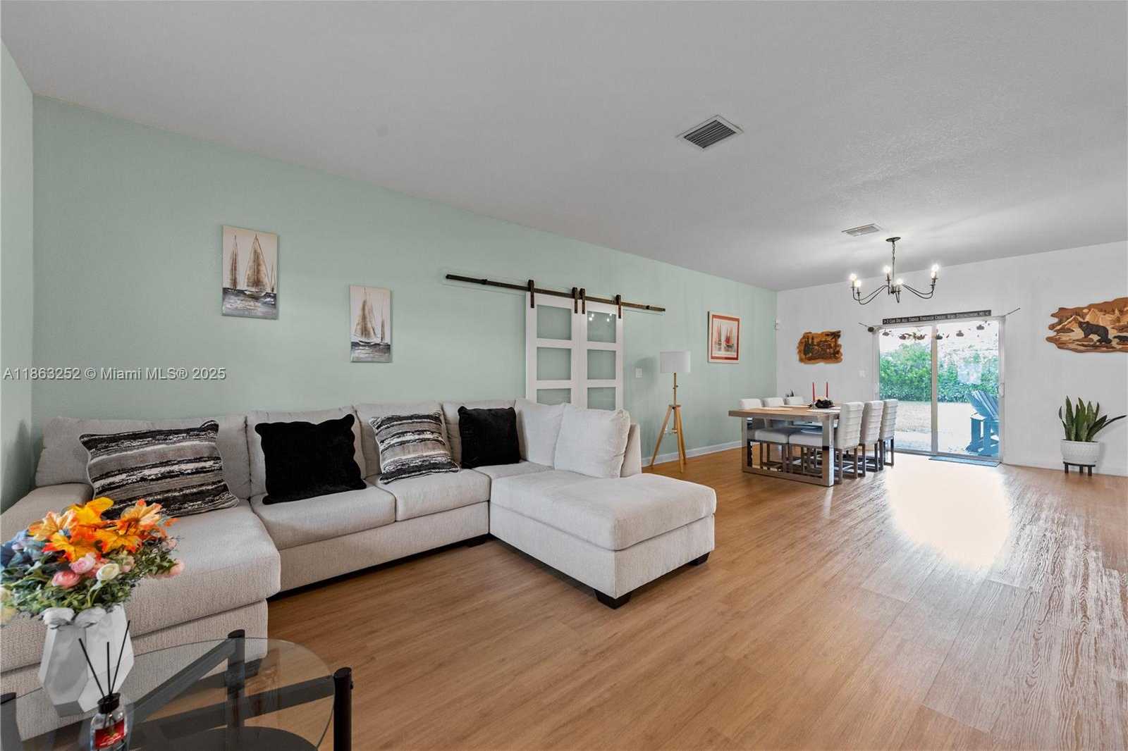 Small Image of 29081 SOUTH WEST 168TH CT, Homestead Number 4