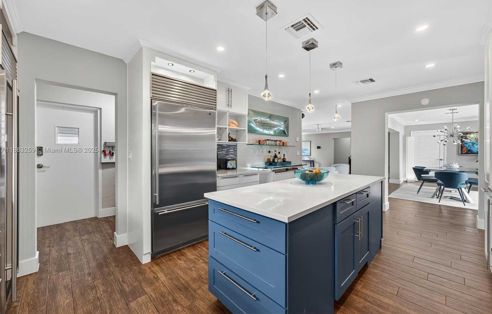 Small Image of 2131 NORTH EAST 15TH TER, Wilton Manors Number 18