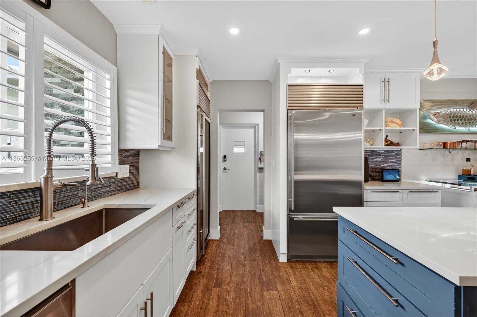 Small Image of 2131 NORTH EAST 15TH TER, Wilton Manors Number 19