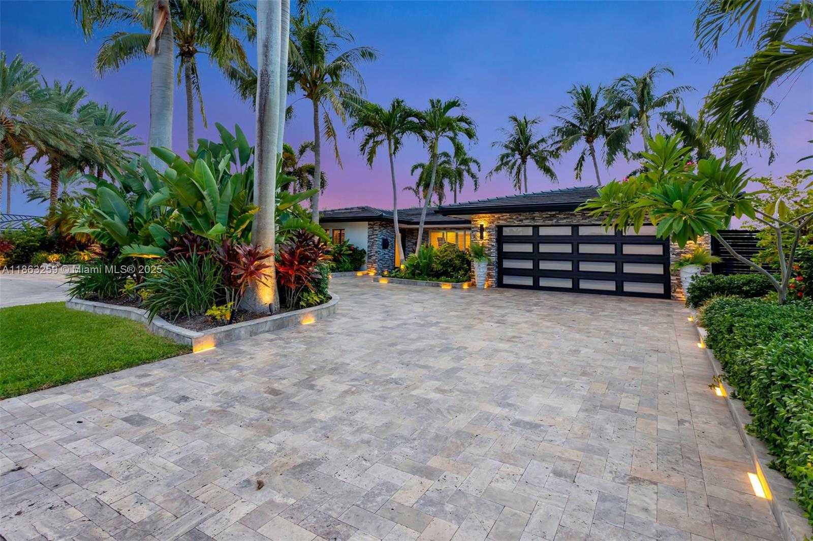 Small Image of 2131 NORTH EAST 15TH TER, Wilton Manors Number 86