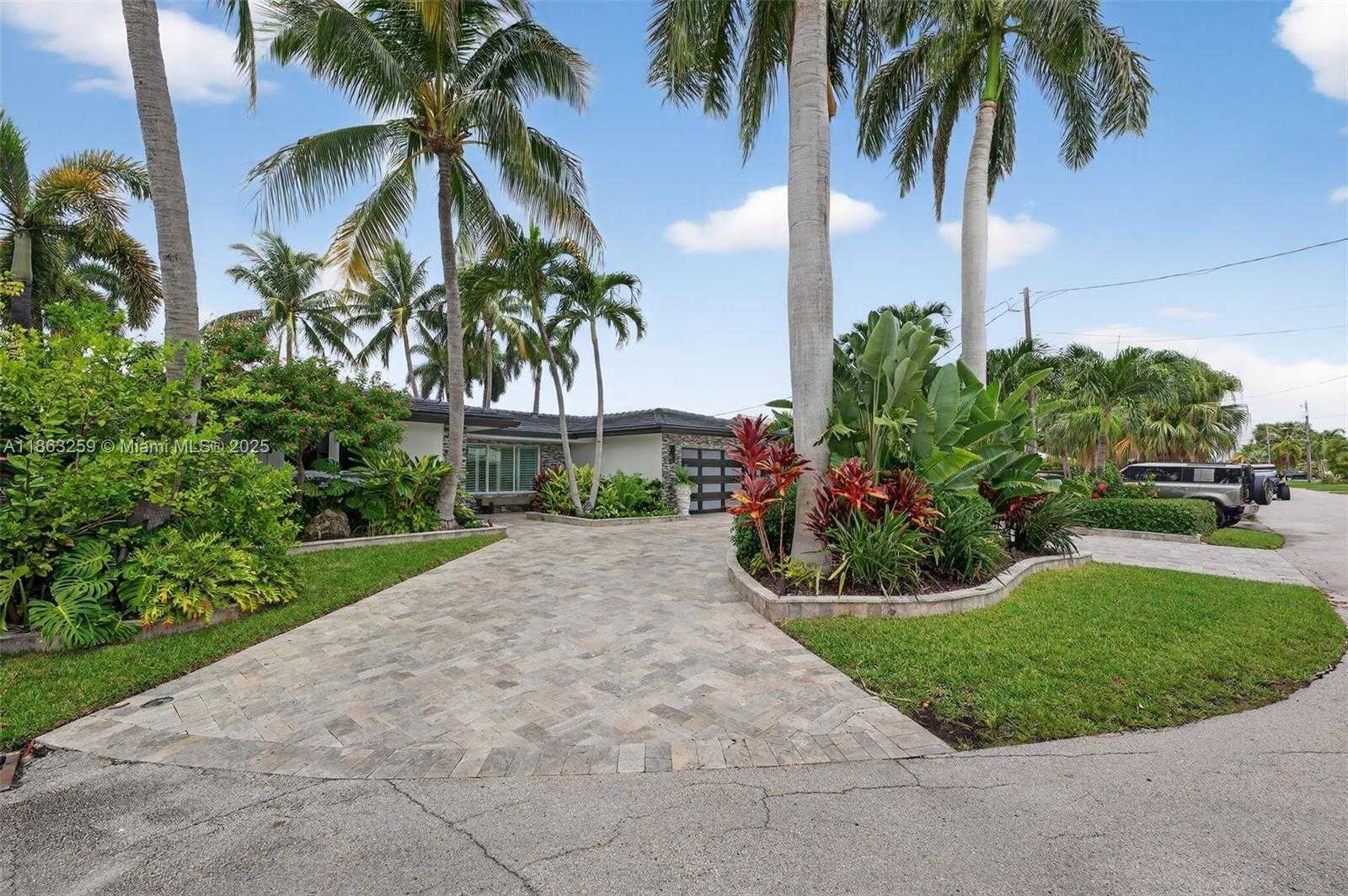 Small Image of 2131 NORTH EAST 15TH TER, Wilton Manors Number 91