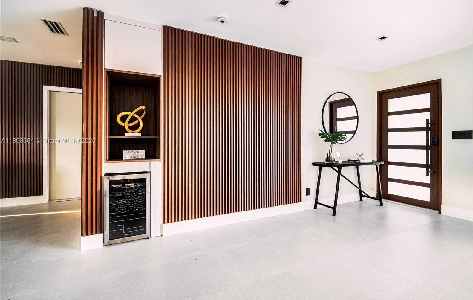 Small Image of 5561 NORTH EAST 28TH AVE, Fort Lauderdale Number 14