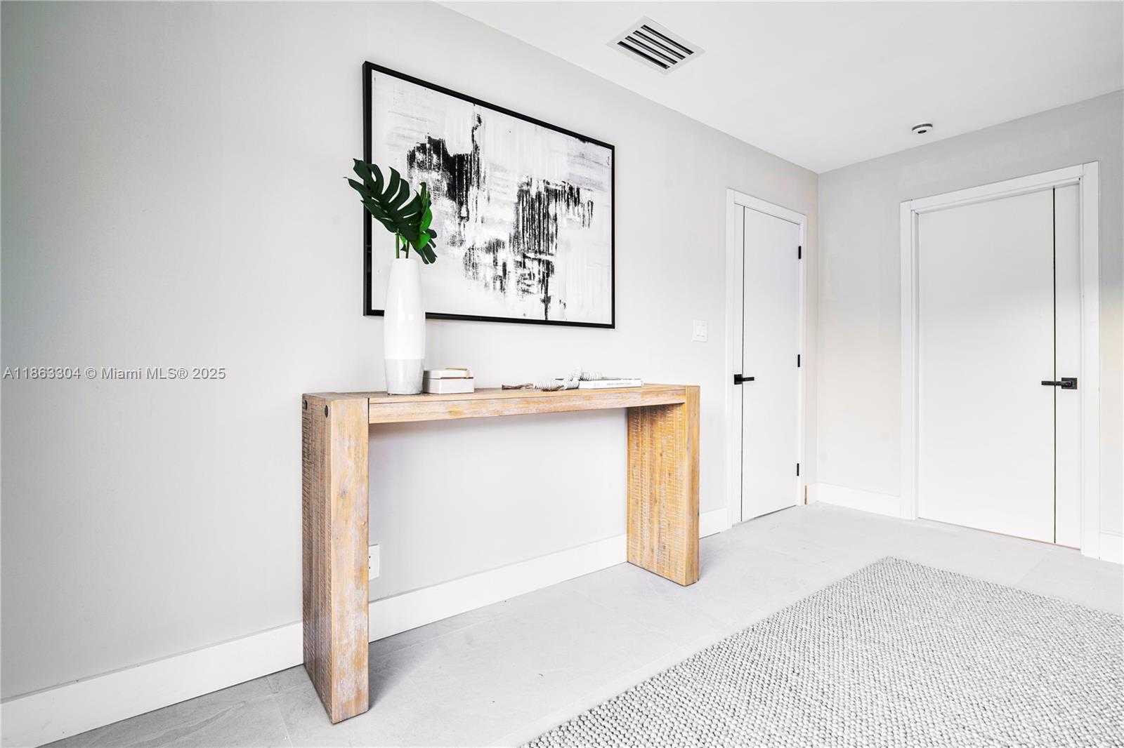 Small Image of 5561 NORTH EAST 28TH AVE, Fort Lauderdale Number 22