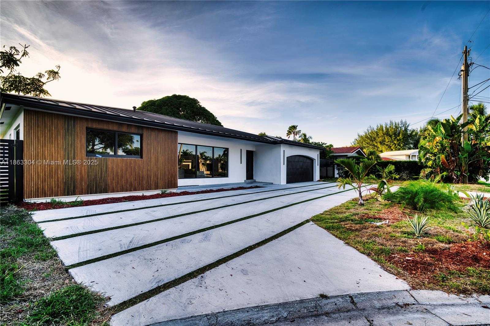 Small Image of 5561 NORTH EAST 28TH AVE, Fort Lauderdale Number 4