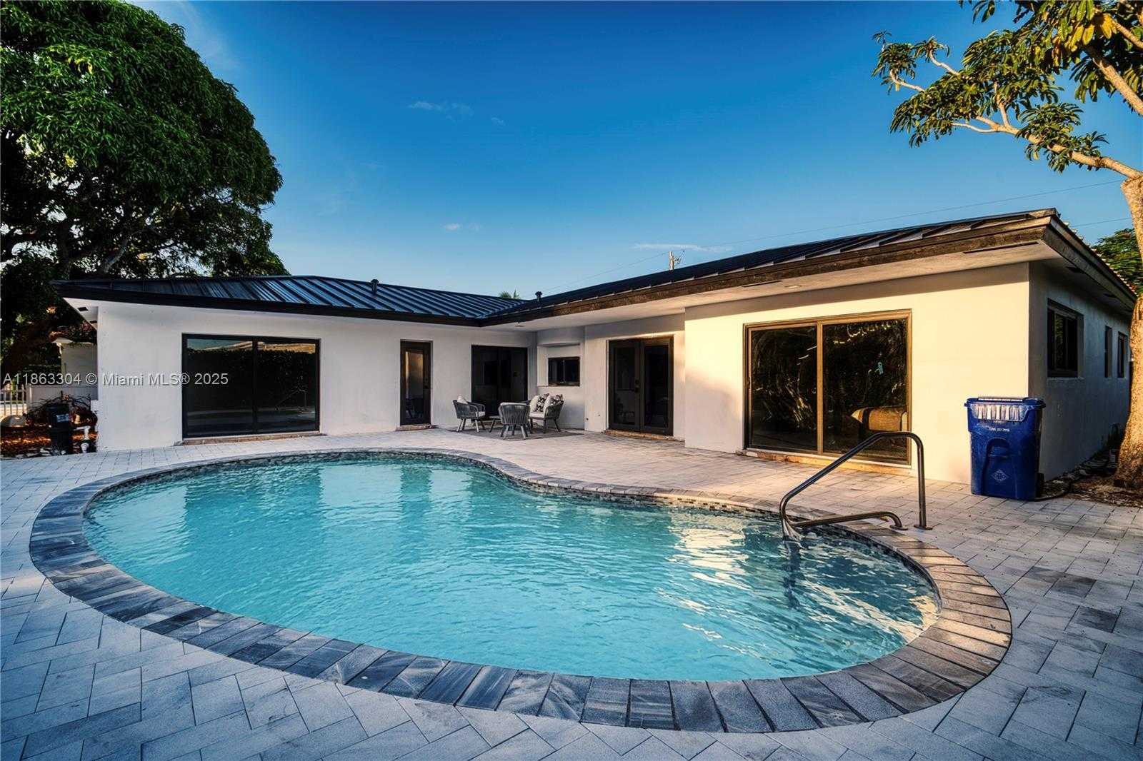 Small Image of 5561 NORTH EAST 28TH AVE, Fort Lauderdale Number 42