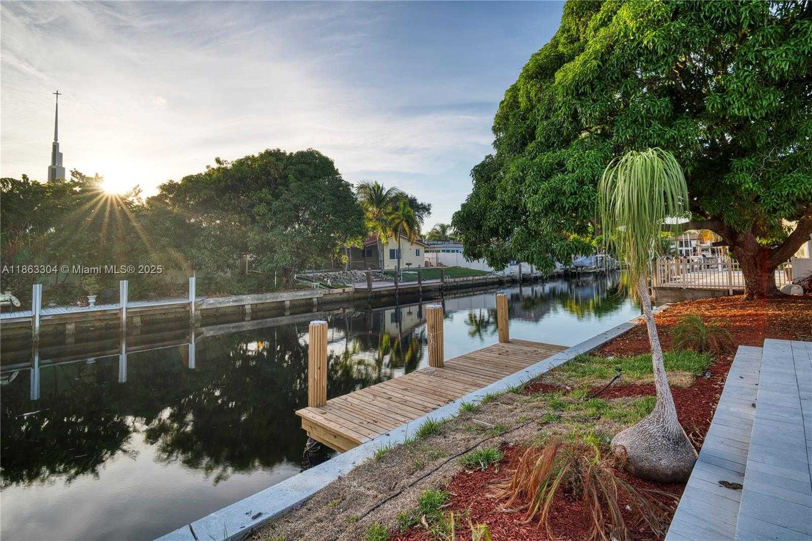 Small Image of 5561 NORTH EAST 28TH AVE, Fort Lauderdale Number 46