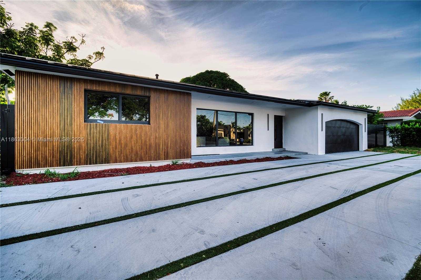 Small Image of 5561 NORTH EAST 28TH AVE, Fort Lauderdale Number 5