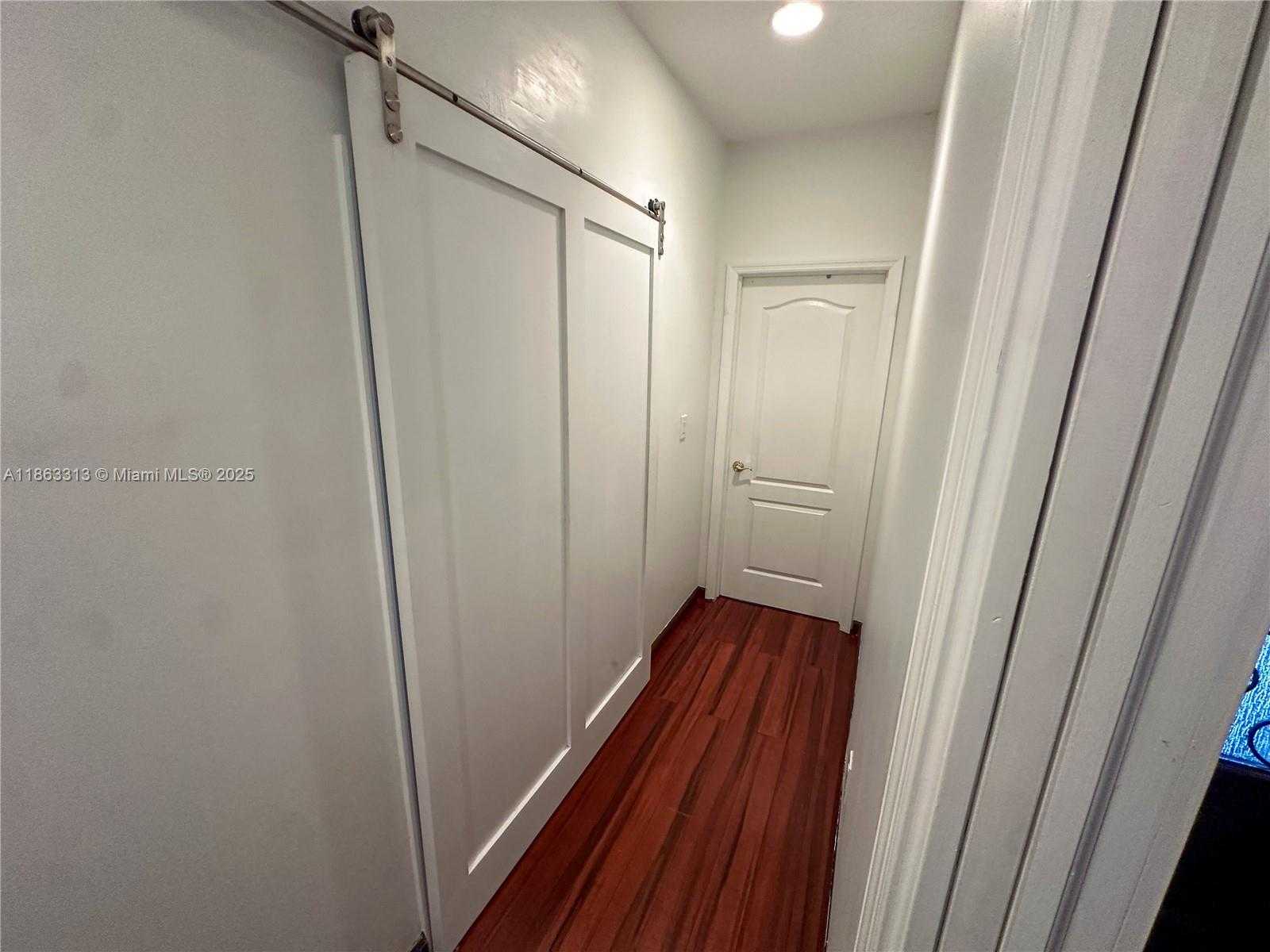 Small Image of 16368 SOUTH WEST 43RD TER, Kendall Number 3