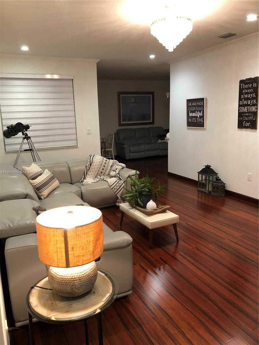 Small Image of 16368 SOUTH WEST 43RD TER, Kendall Number 38