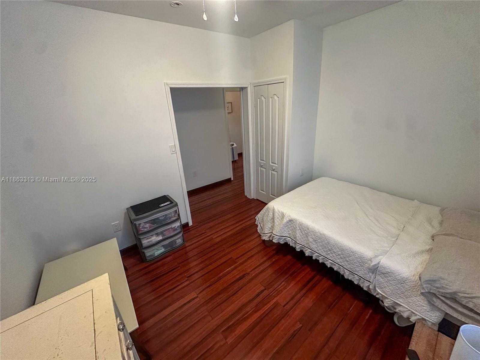Small Image of 16368 SOUTH WEST 43RD TER, Kendall Number 7
