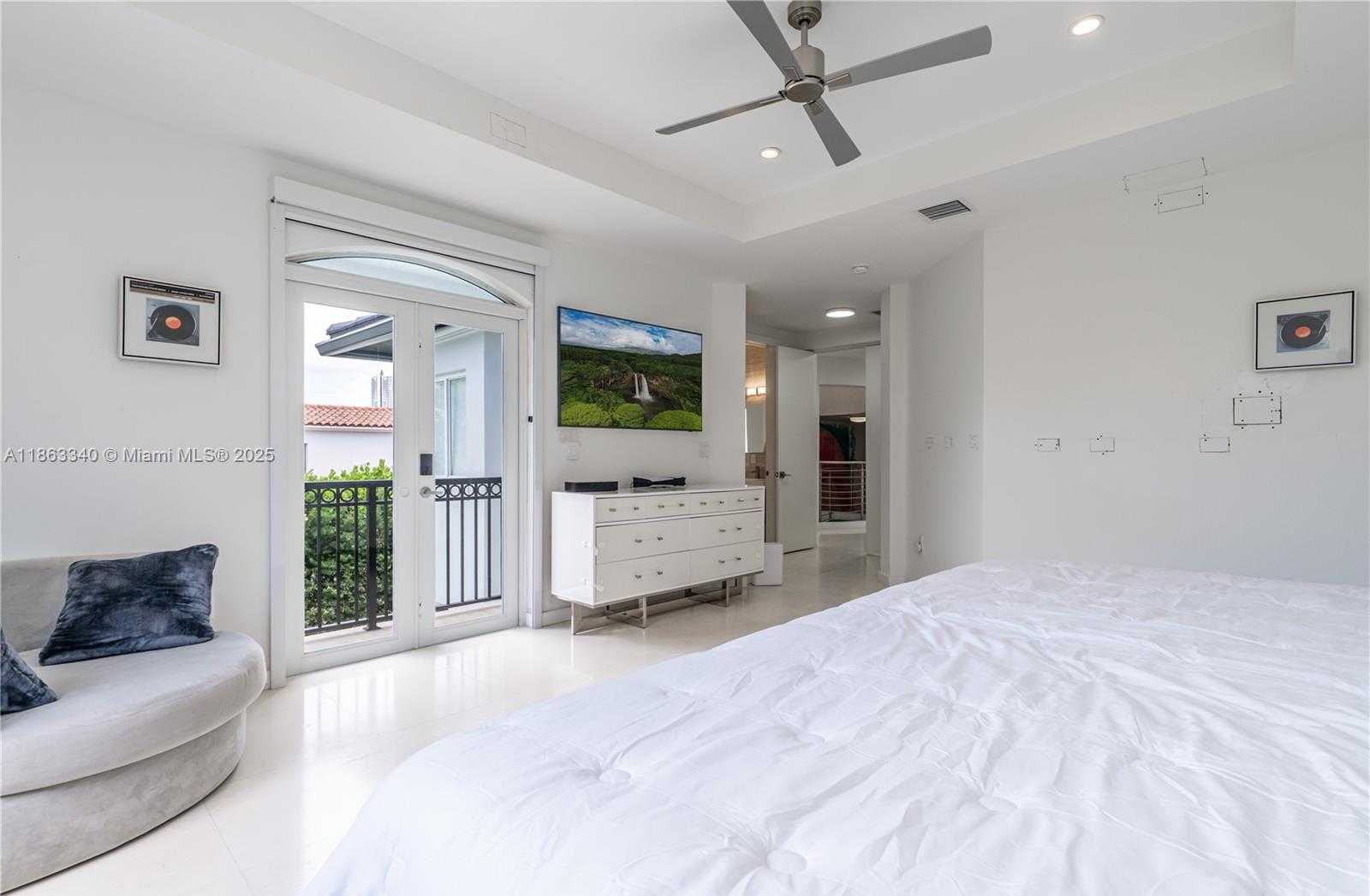 Small Image of 5978 ALTON RD, Miami Beach Number 27