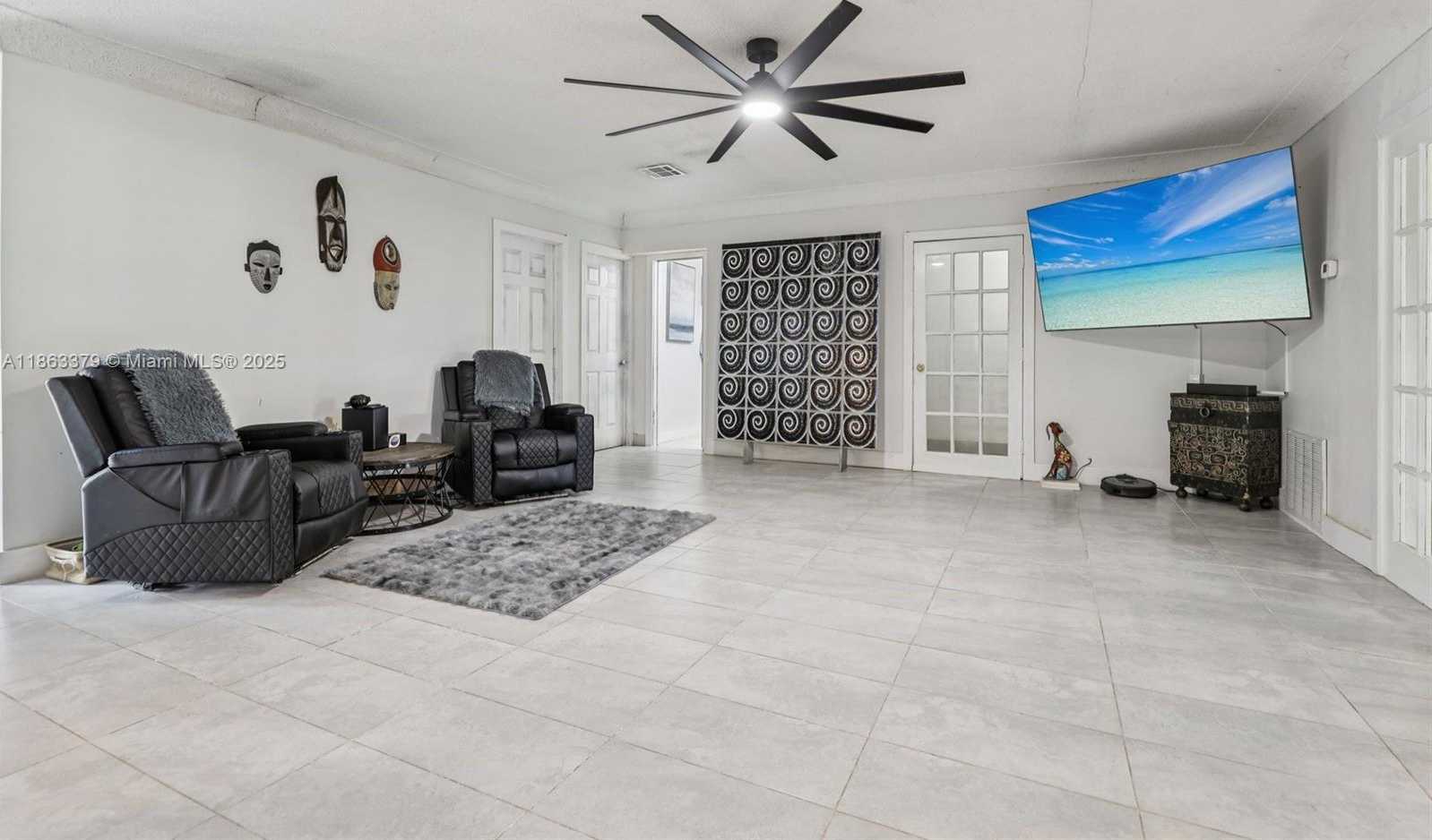 Small Image of 2441 SOUTH WEST 43RD AVE, Fort Lauderdale Number 10