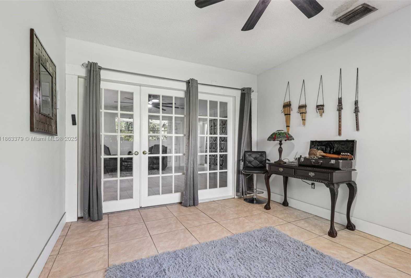 Small Image of 2441 SOUTH WEST 43RD AVE, Fort Lauderdale Number 20