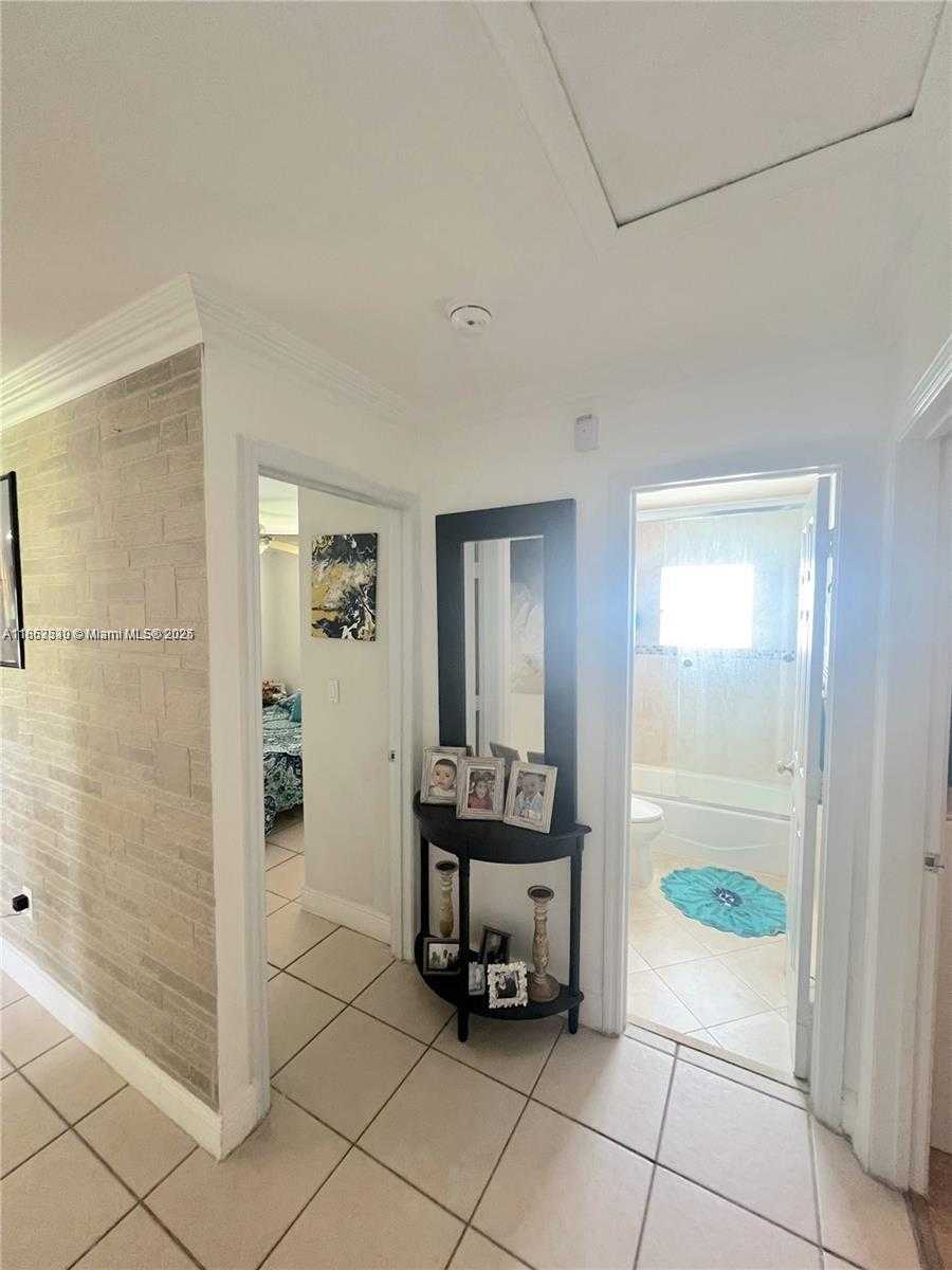 Small Image of 17230 SOUTH WEST 301ST ST, Homestead Number 8