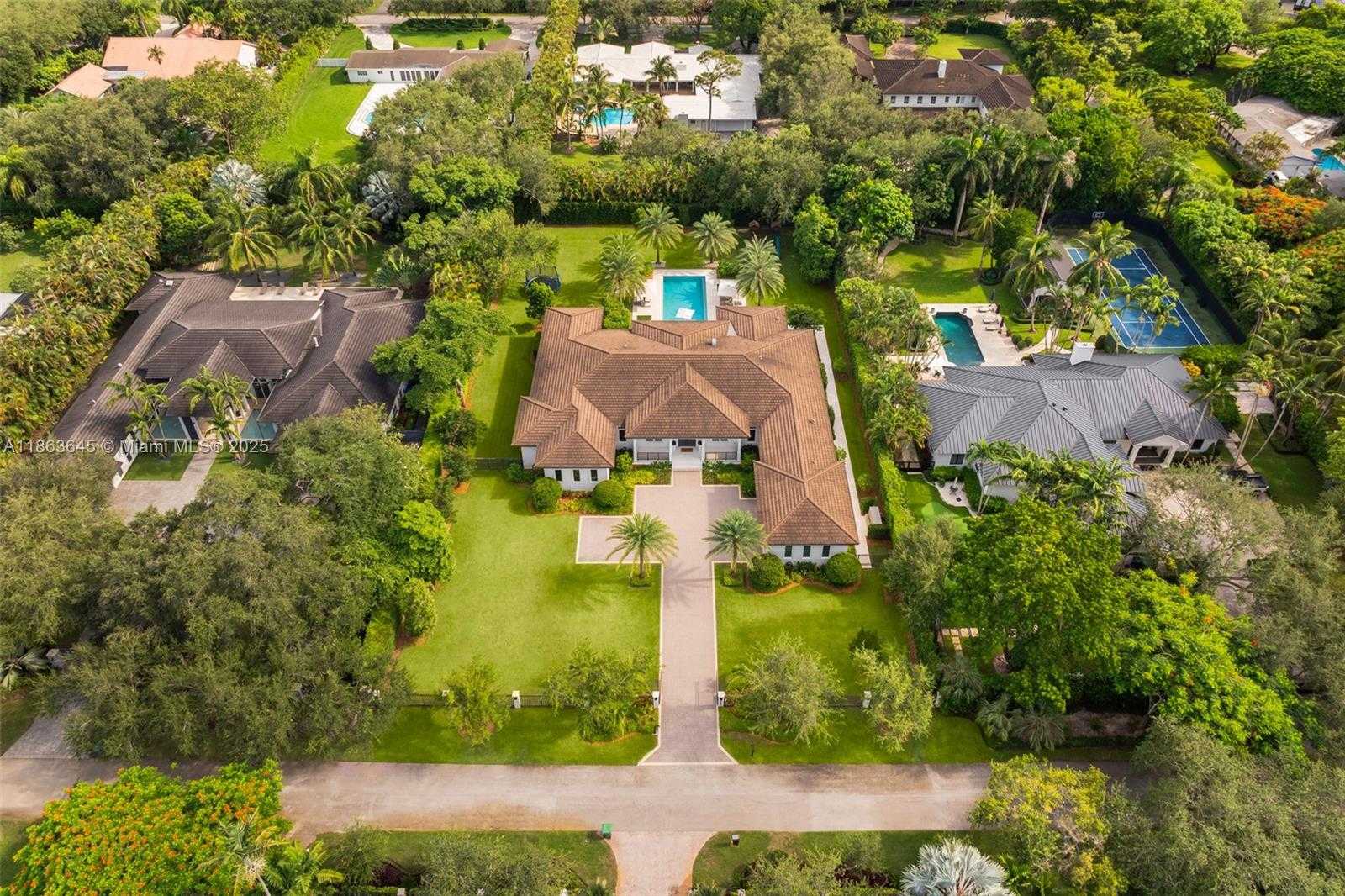 Small Image of 6460 SOUTH WEST 122ND ST, Pinecrest Number 26