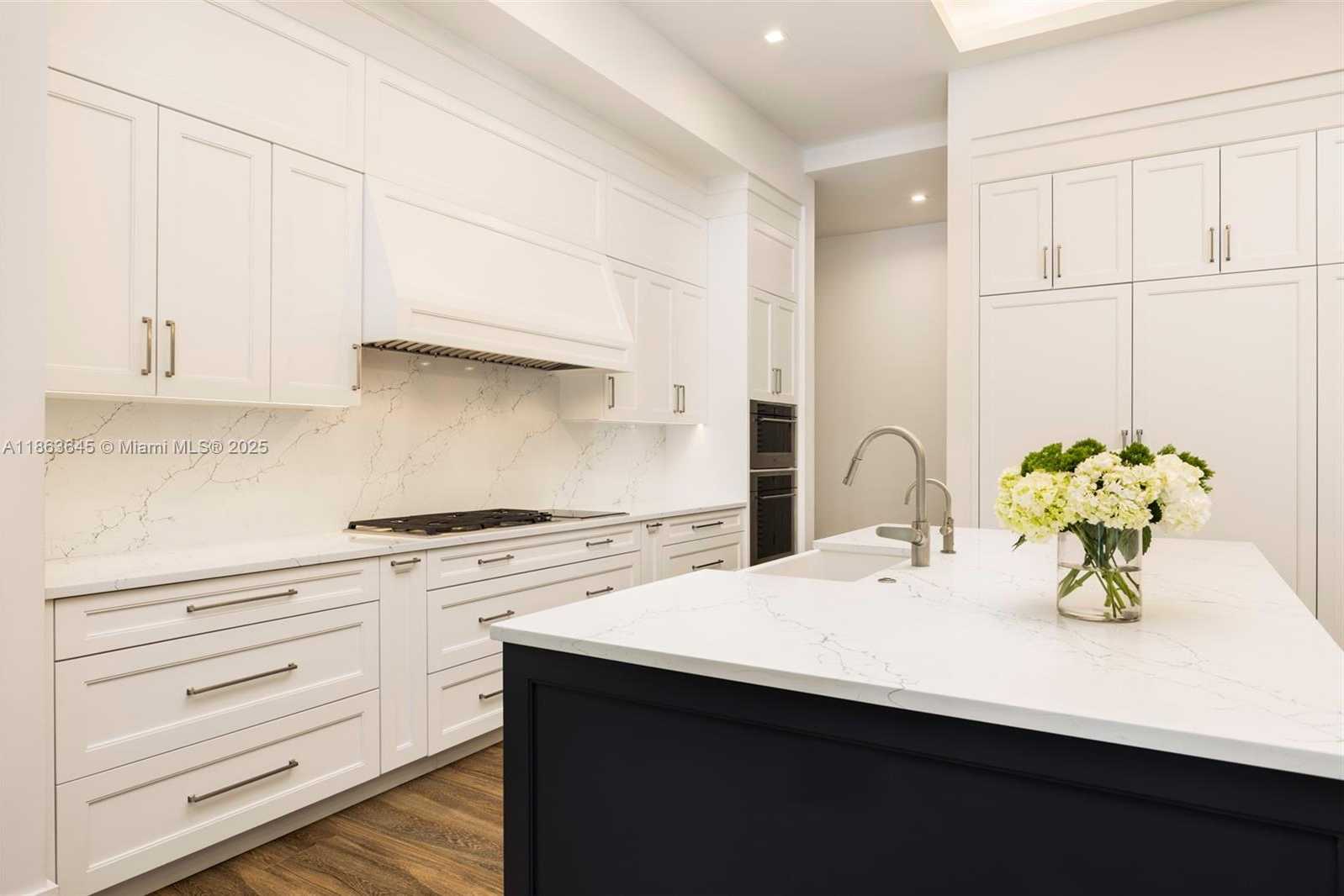 Small Image of 6460 SOUTH WEST 122ND ST, Pinecrest Number 7