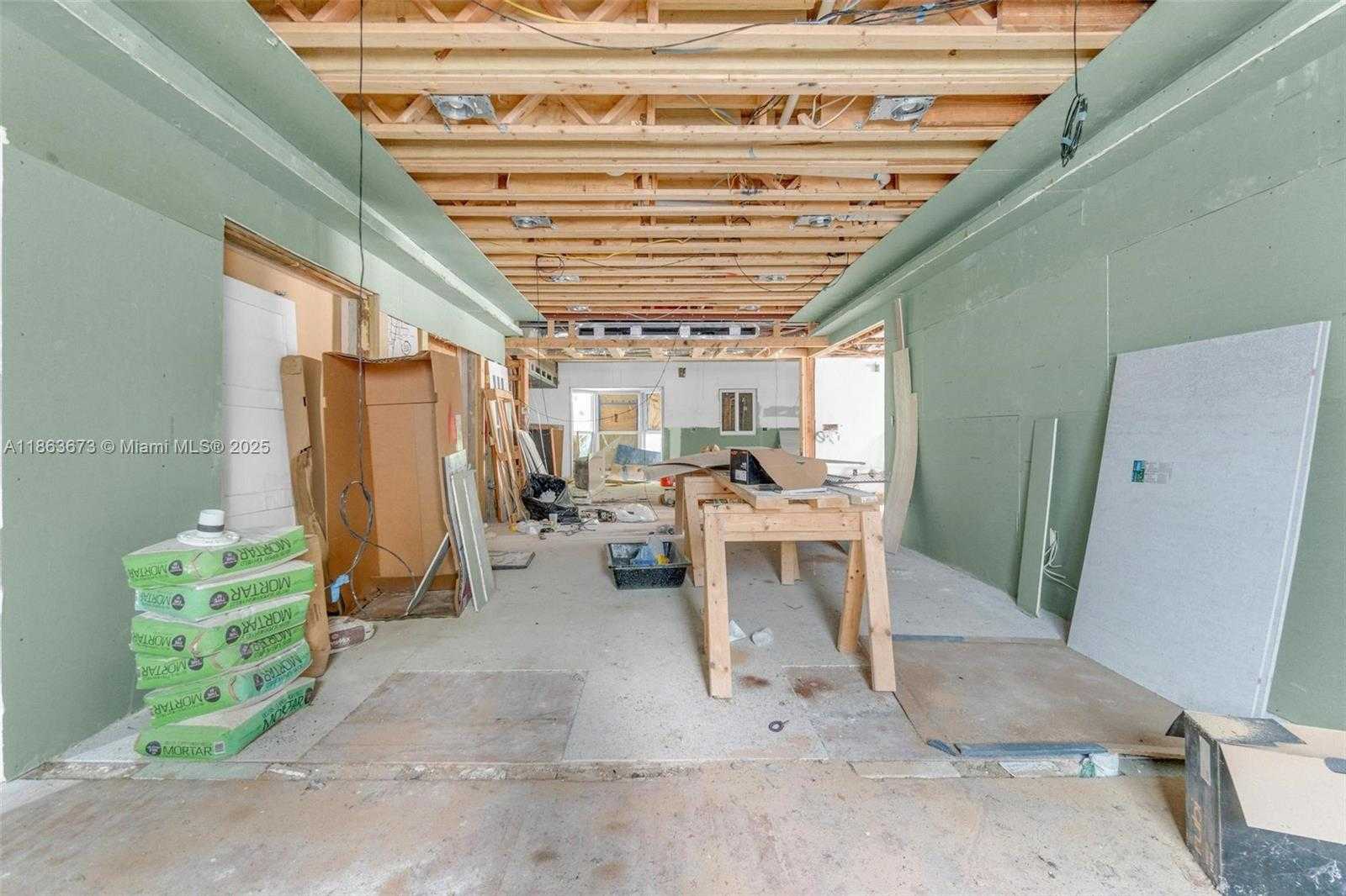 Small Image of 9655 BISCAYNE BLVD, Miami Shores Number 12