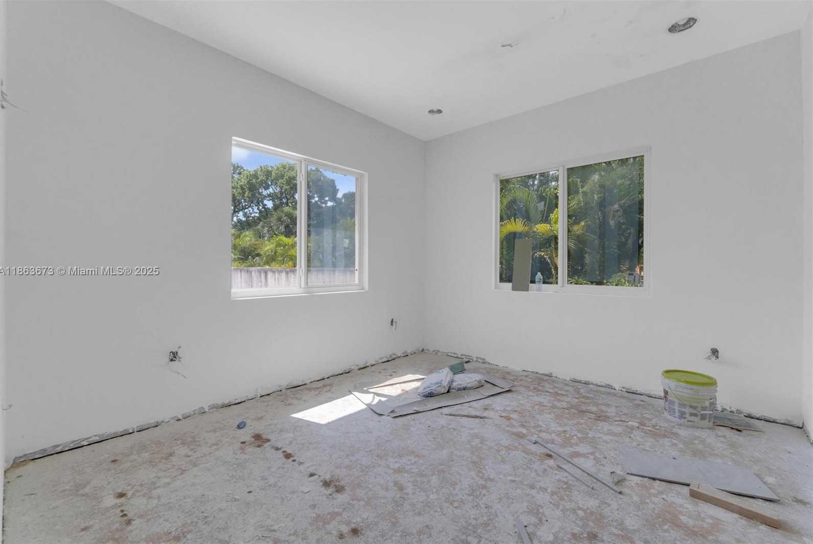 Small Image of 9655 BISCAYNE BLVD, Miami Shores Number 31