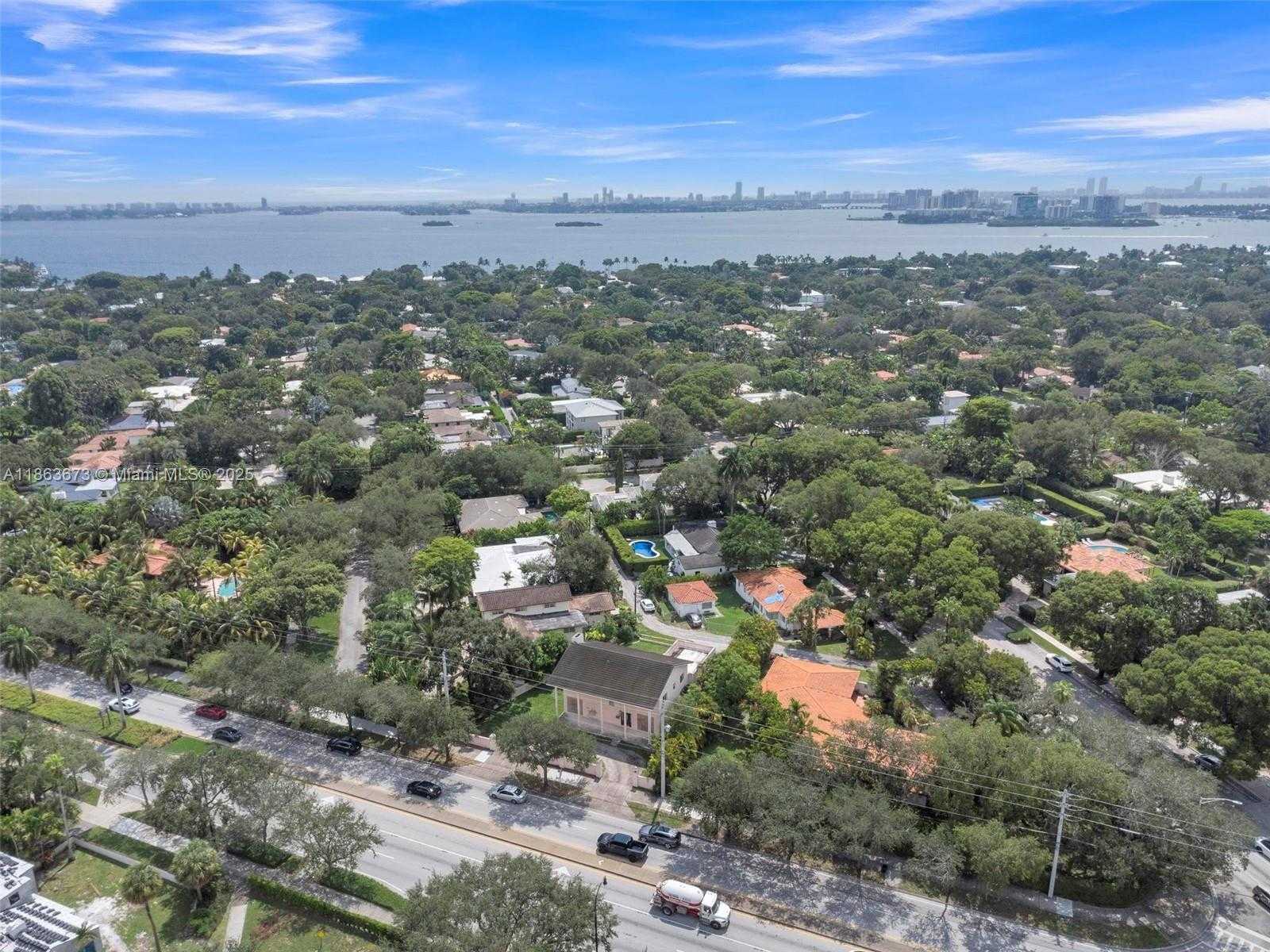 Small Image of 9655 BISCAYNE BLVD, Miami Shores Number 48