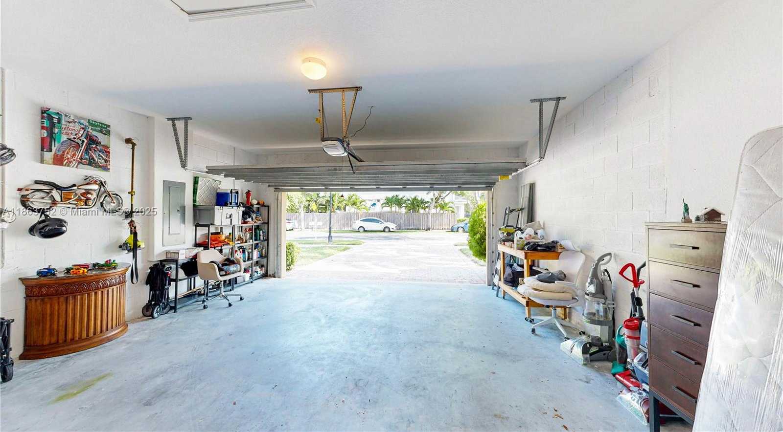 Small Image of 3090 SOUTH EAST 7TH CT, Homestead Number 37