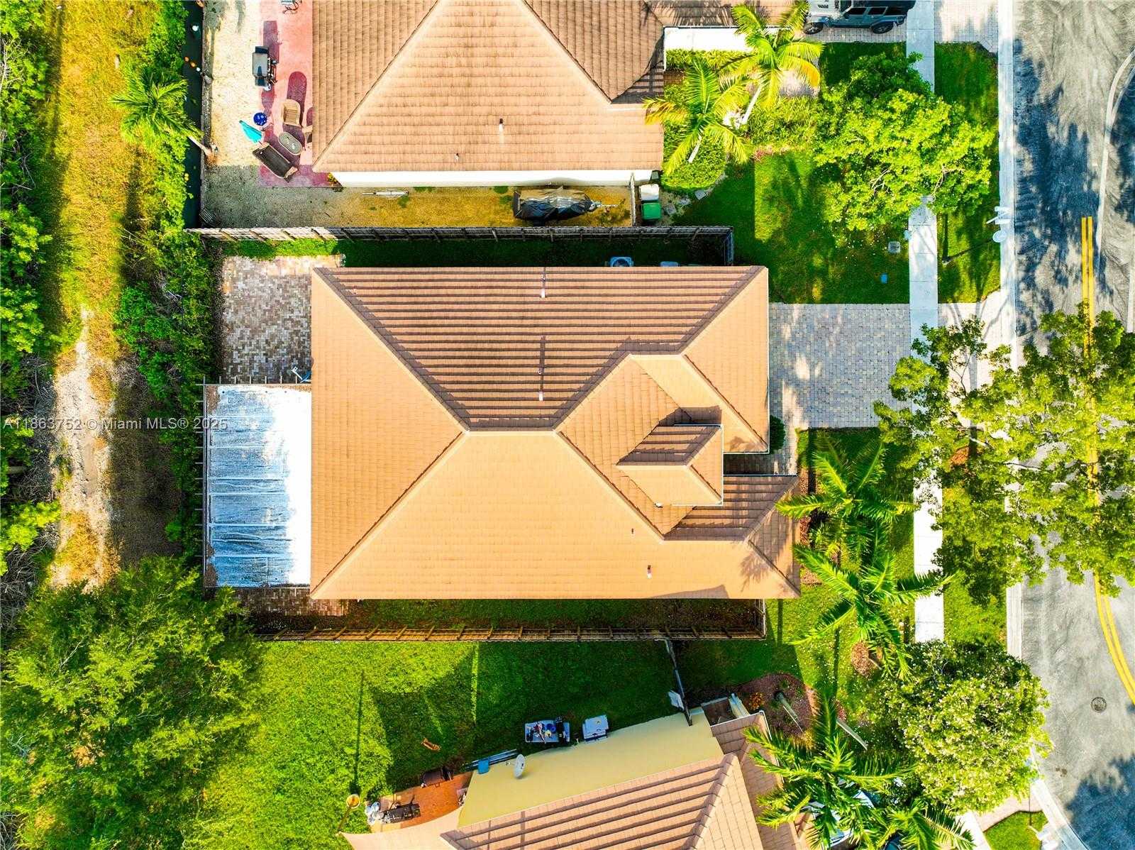 Small Image of 3090 SOUTH EAST 7TH CT, Homestead Number 57