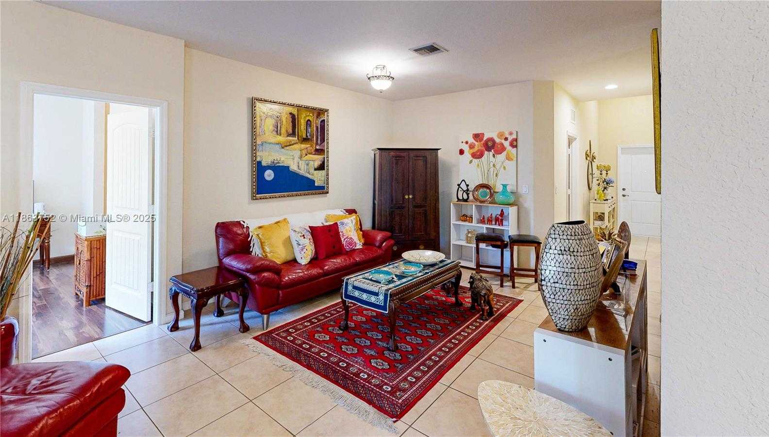 Small Image of 3090 SOUTH EAST 7TH CT, Homestead Number 7