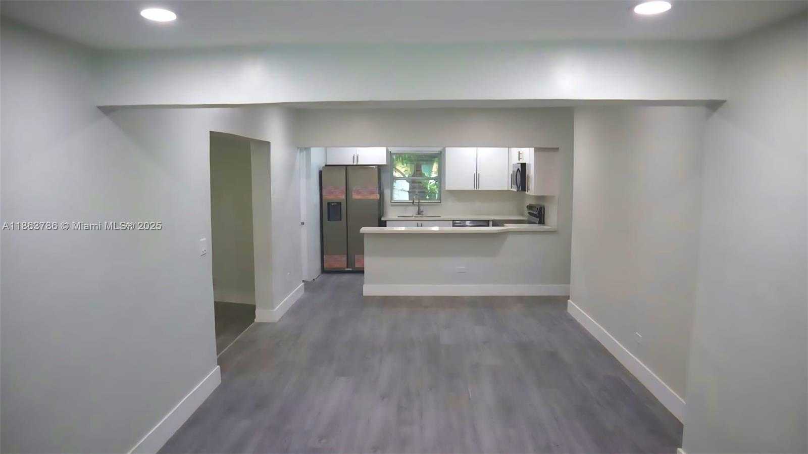 Small Image of 2503 NORTH WEST 9TH ST, Fort Lauderdale Number 17