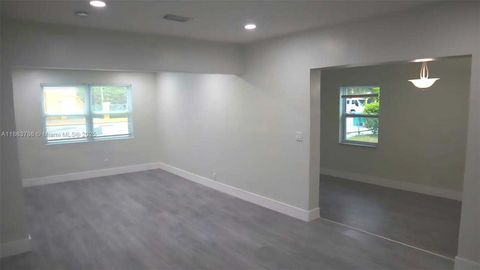 Small Image of 2503 NORTH WEST 9TH ST, Fort Lauderdale Number 23