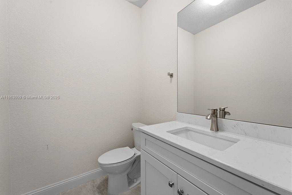 Small Image of 5400 NORTH WEST 57TH CT, Tamarac Number 13