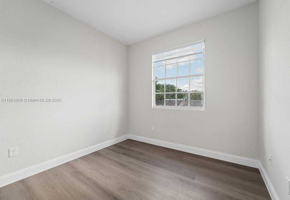 Small Image of 5400 NORTH WEST 57TH CT, Tamarac Number 27